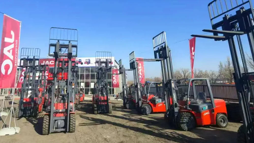 伯狐海外数字营销代表受邀出席江淮汽车阿拉木图经销商大会,共商中亚市场发展新篇章插图3 伯狐海外数字营销代表受邀出席江淮汽车阿拉木图经销商大会,共商中亚市场发展新篇章插图3